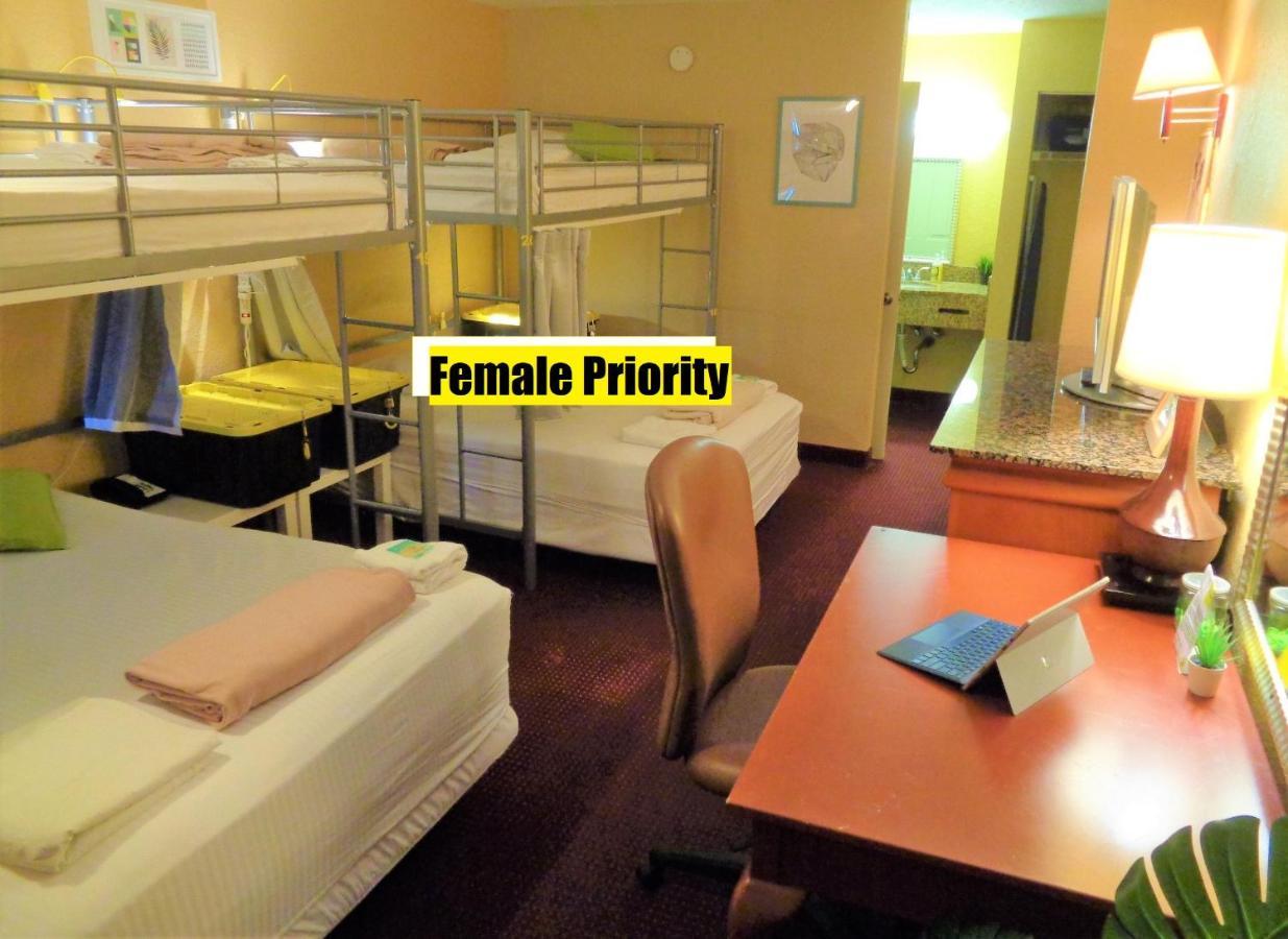 Хостел Bposhtels International Drive North Орландо Экстерьер фото